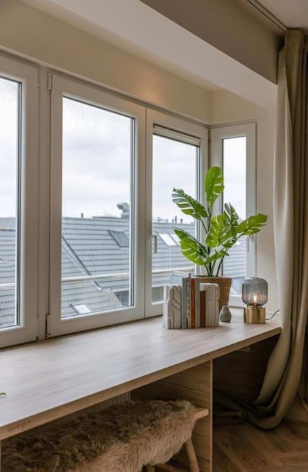 Juan - Stijlvol Met Uitzicht Op De Kaai Appartement